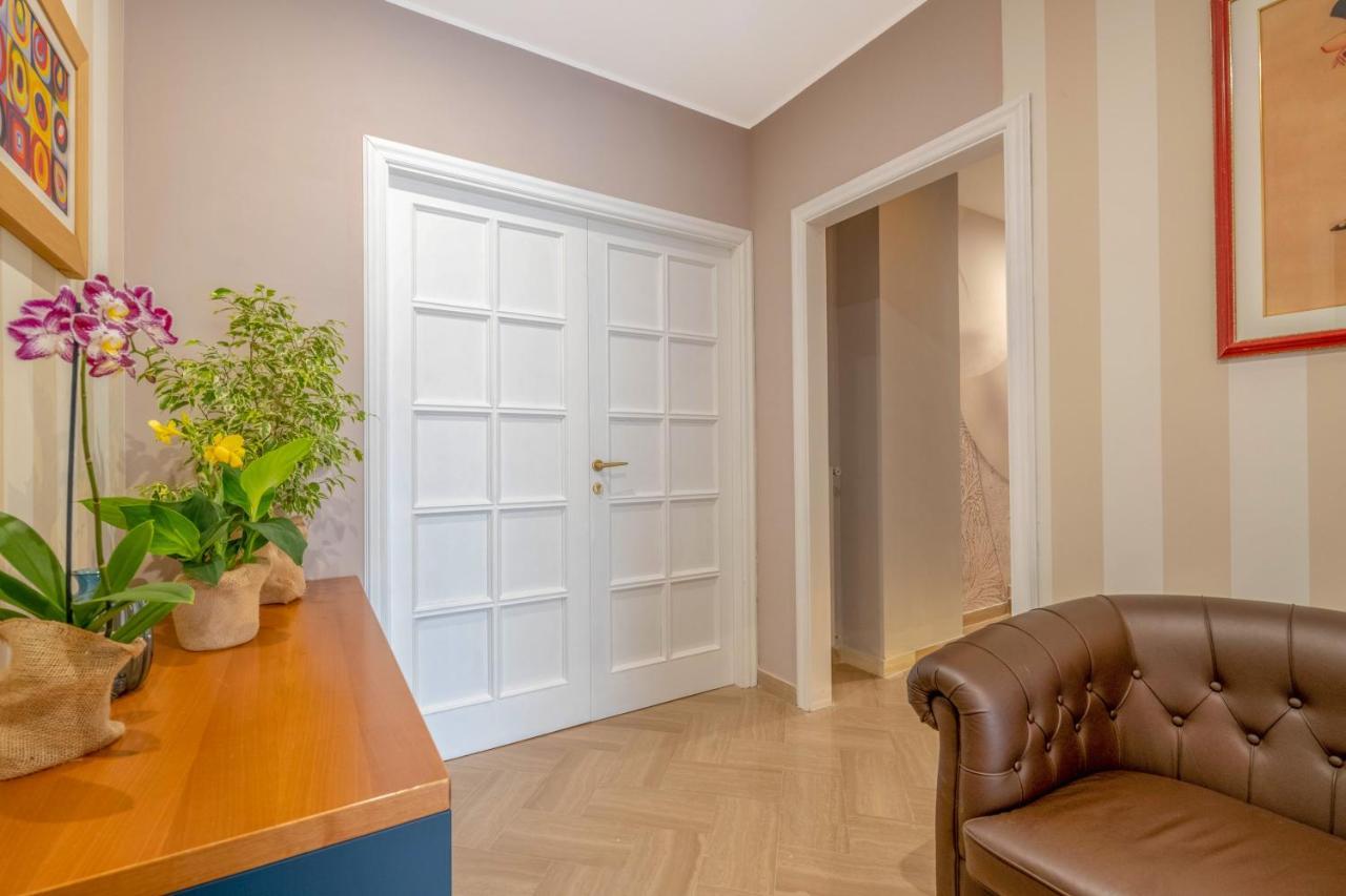 City Gate - Luxury Suites Bari Zewnętrze zdjęcie